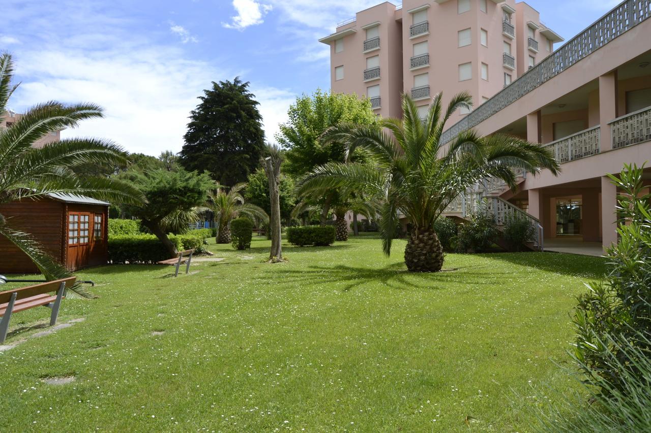 Residence Conero P. T. Blocco E 马瑟利 外观 照片